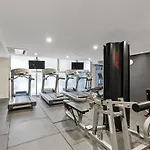 City Lux 2Bed Apt, Parking, Pool