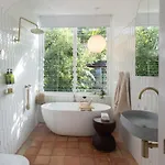 Seaside Haven Luxe Four Br Oasis With Plunge Pool *
