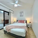 Prime Toowong 3Br Apt - Walk To Shops And Transport