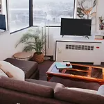 Riverview One-Bedroom Apartment Brisbane Cbd