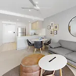 Charming Hamilton Retreat Apartment