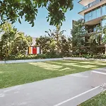 Private Bedroom & Bathroom In An Amazing Shared Brisbane Apartment