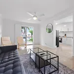 Spacious 3Brm Apt Near Gabba W Free Parking & Wifi