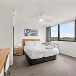 Apartment Good Value 2br Near Stadium & River With Wifi