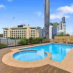 Good Value 2br Near Stadium & River With Wifi Brisbane