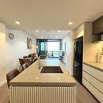 Apartment Landmark Casino 1bdr Luxe *