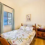 Family Friendly Cozy 3Br House At Annerley