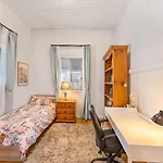 Family Friendly Cozy 3Br House At Annerley