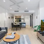 New 2Br Apt At Queens Wharf Bne