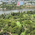 Cbd Queen Wharf Apartment With Views Pool And Gym