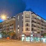 Stylish Studio With Pool - 200M From Main Hub
