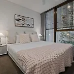 Ultimate Location Chic 2Br Rooftop Pool N Parking
