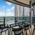 Iconic Queens Wharf 1.5Br Apt Pool And Riverside