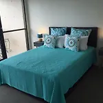 Southbank Apartments Luxury City Pad- New List
