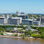 Modern 1Br Apt In Prime Queens Wharf Location