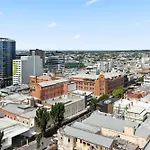 Stylish Valley Apt With Pool, Huge Gym And Study Desk!