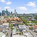 Mountain View 2Br With Pool, Huge Gym And Parking