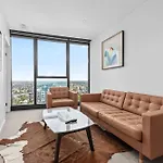 Apartment Cbd 2br With Breathtaking Views, Pool & Gym Brisbane