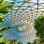 Cbd 2br With Breathtaking Views, Pool & Gym