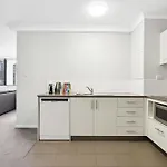 Charming 1-Bed Unit In An Unbeatable Location