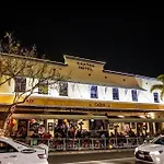 Charming Cottage Short Distance To Cbd With Parking