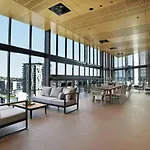 Apartment Stunning Getaway One King Bed With Unlimited Wi-fi Brisbane