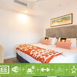 Apartment Stunning Getaway One King Bed With Unlimited Wi-fi