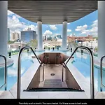 Fv Peppers Luxury Apartment *