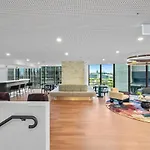 5 Star Queens Wharf 2br 2ba High Floor Epic Views Brisbane