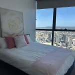 Queens Wharf Diamond Level 60, Sleep 5, 1 Carpark