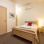 Acacia Ridge Hotel