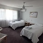 Wynnum Creek Retreat Villa Brisbane