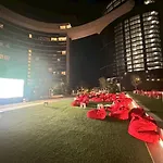 Queens Wharf Elegant High-Rise Living