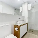 C Woolloongabba