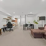 Artisan Suites At Merivale