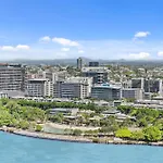 Lv 20 Private Luxury Apartment On Queens Wharf Residence