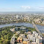 Queens Wharf - Bright Apt With Pool And Stunning Views