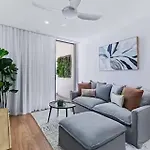 Apartment Elevate - Views, Pool, Sauna & Gym Brisbane