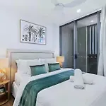 Elevate - Views, Pool, Sauna & Gym