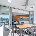 \'The Riveredge\' Chic Resort-Style Luxury Near Cbd