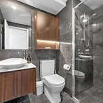Apartment Skyrise Style - 1bed-1bath-1car-views - Cbd *