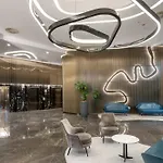 Skyrise Style - 1bed-1bath-1car-views - Cbd Apartment