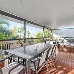 Comfy Character Qld\'R ~ 3Bed Self-Contained-Upstairs House W/Parking ~ Woolloongabba