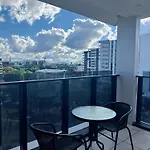 Warm Cozy Gabba Close To Pa & Cbd Brisbane