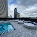 Landmark Casino 1bdr Luxe *