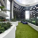 Luxury Casino Stay Skyrise Haven 1Bdr