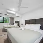 13H Friendly Pool Gym Central Location Abnb-Style 1 Bedroom Apt