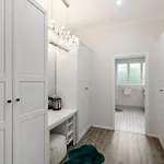Holiday home Spacious 4-bedroom Bardon Retreat Across 2 Levels *