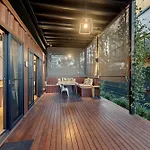 Stylish 1-Bed Flat Near Brisbane River Walks