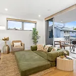 Apartment Modern 2br Near The Gabba & Bbq